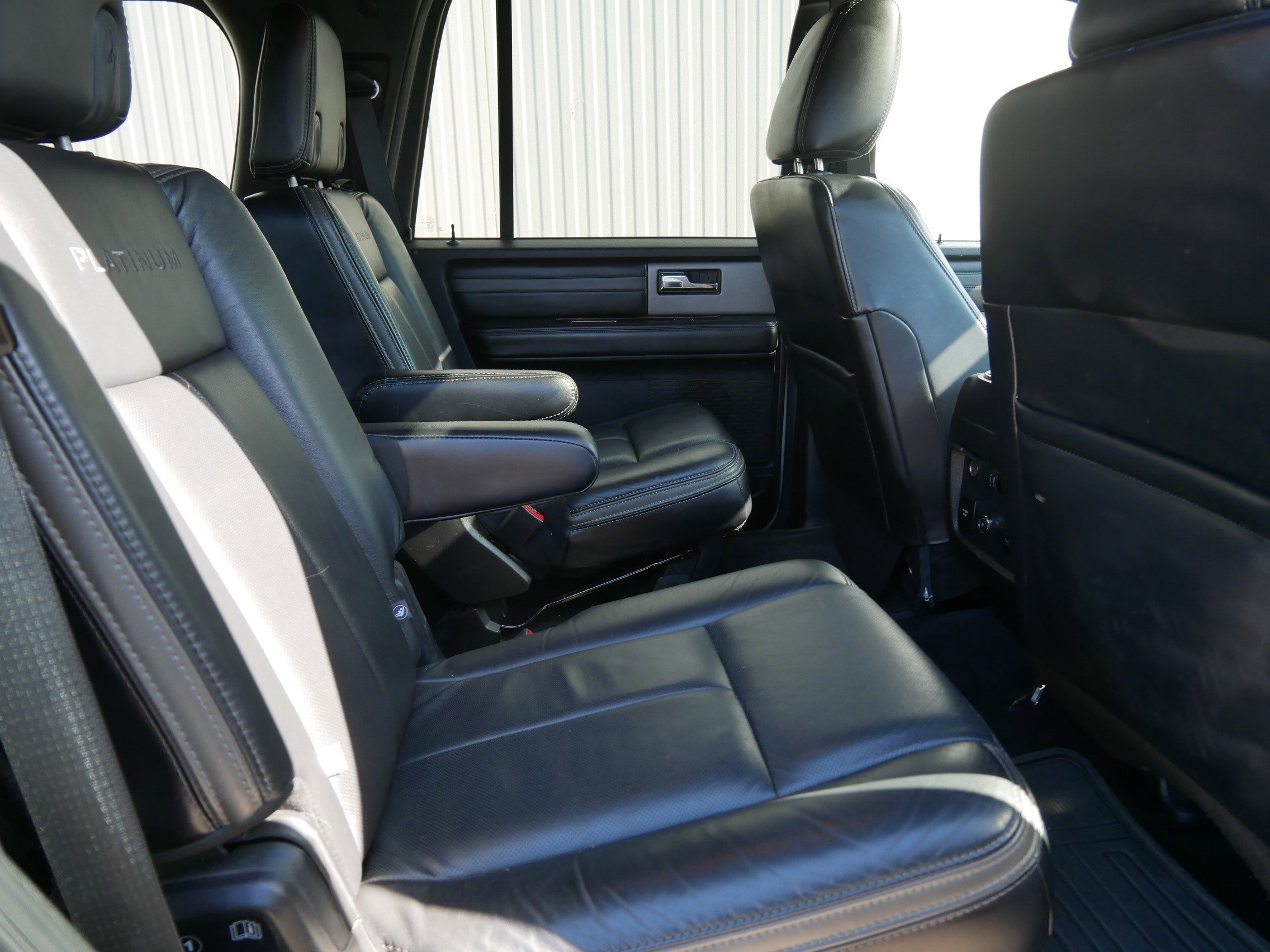 Used 2017 Silver Ford Platinum image 13