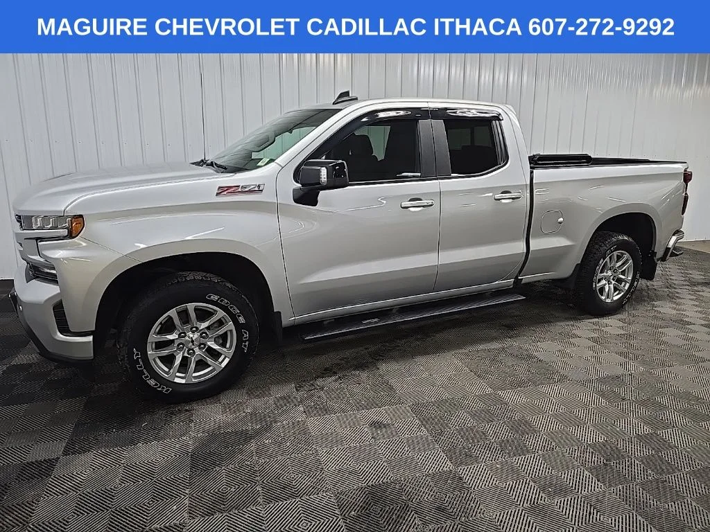 Used 2020 Silver Chevrolet RST image 6