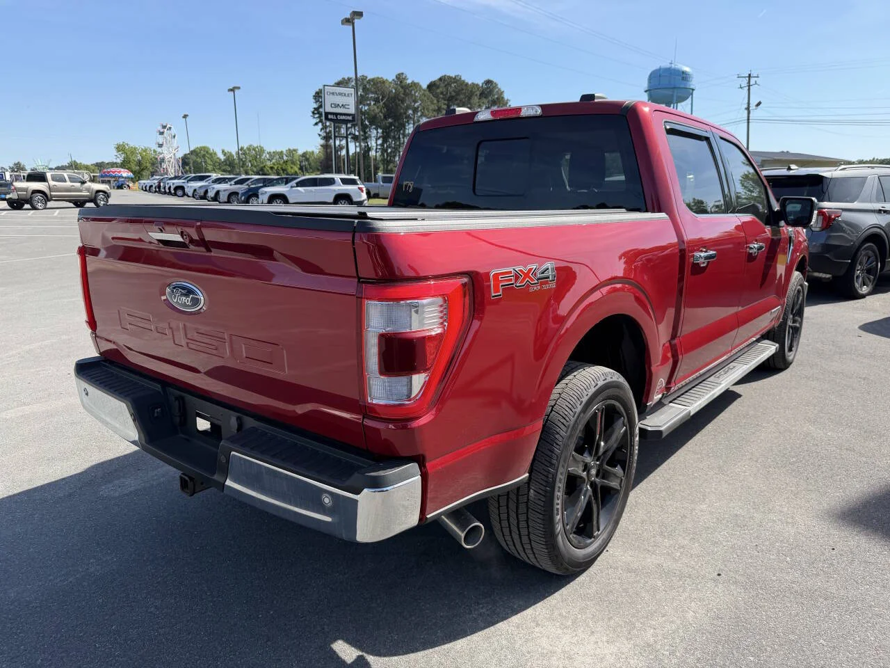 Certified Used 2023 Red Ford Lariat 4x4 4dr SuperCrew 5.5 ft. SB image 5