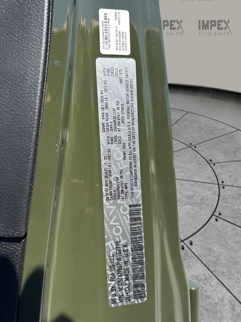Used 2024 Green Jeep Sport S 4xe image 35