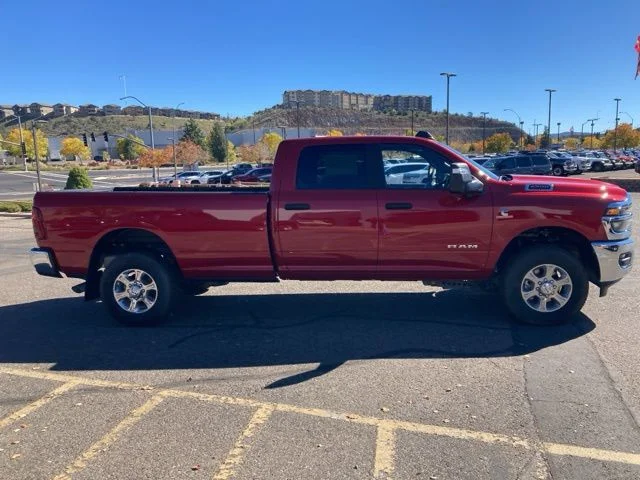 New 2026 Molten Red Pearl-Coat Exterior Paint RAM Big Horn image 5