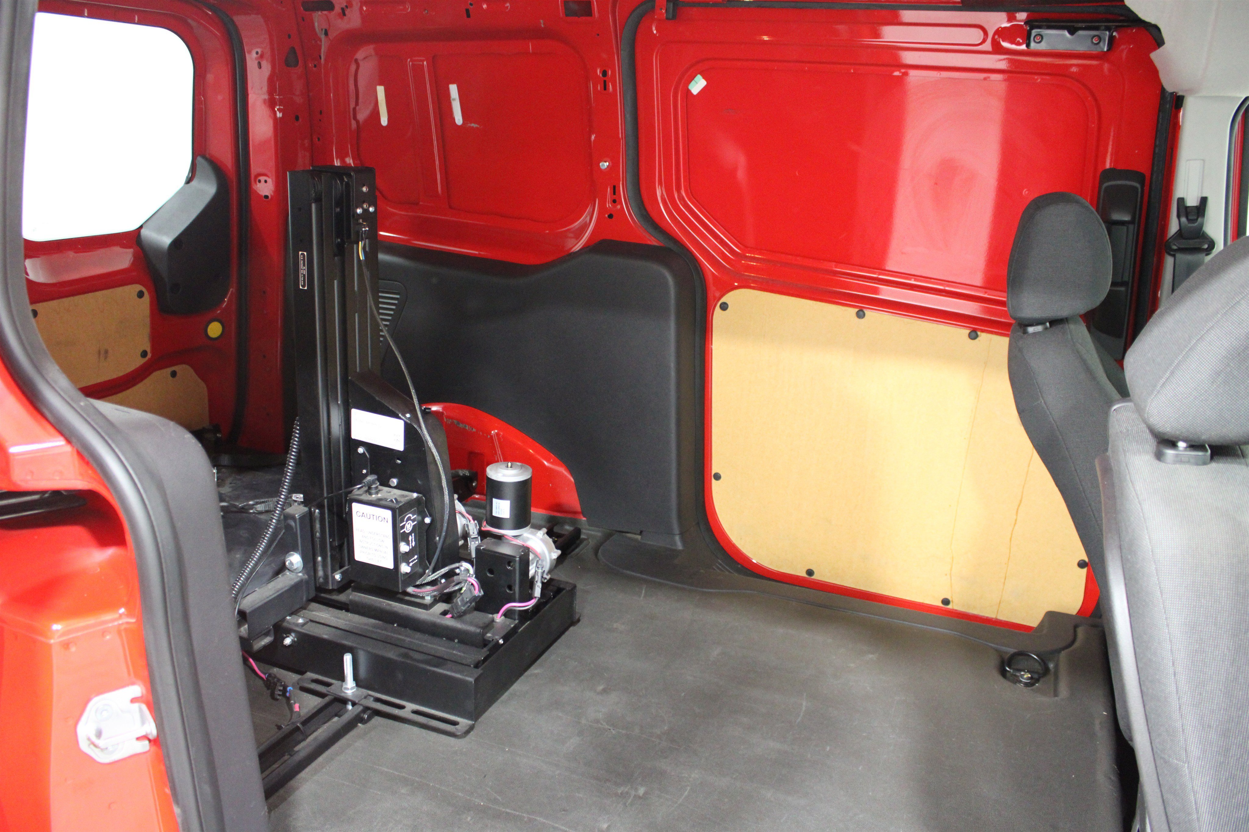 2015 Ford Transit Connect XLT - Photo 20
