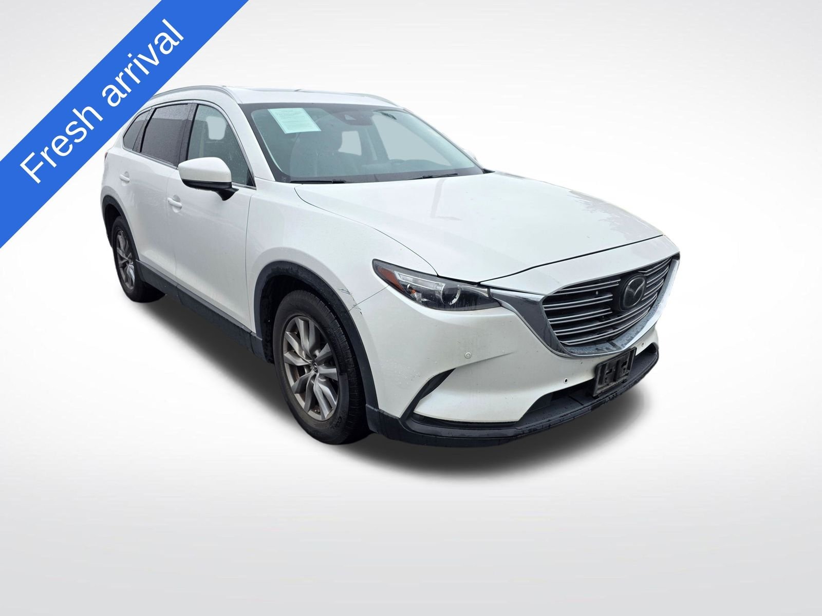 Used 2018 Snowflake White Pearl Mica Mazda Touring image 1