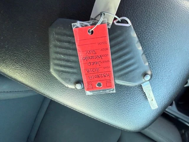 Certified Used 2018 Silver Jeep Unlimited Sport image 39