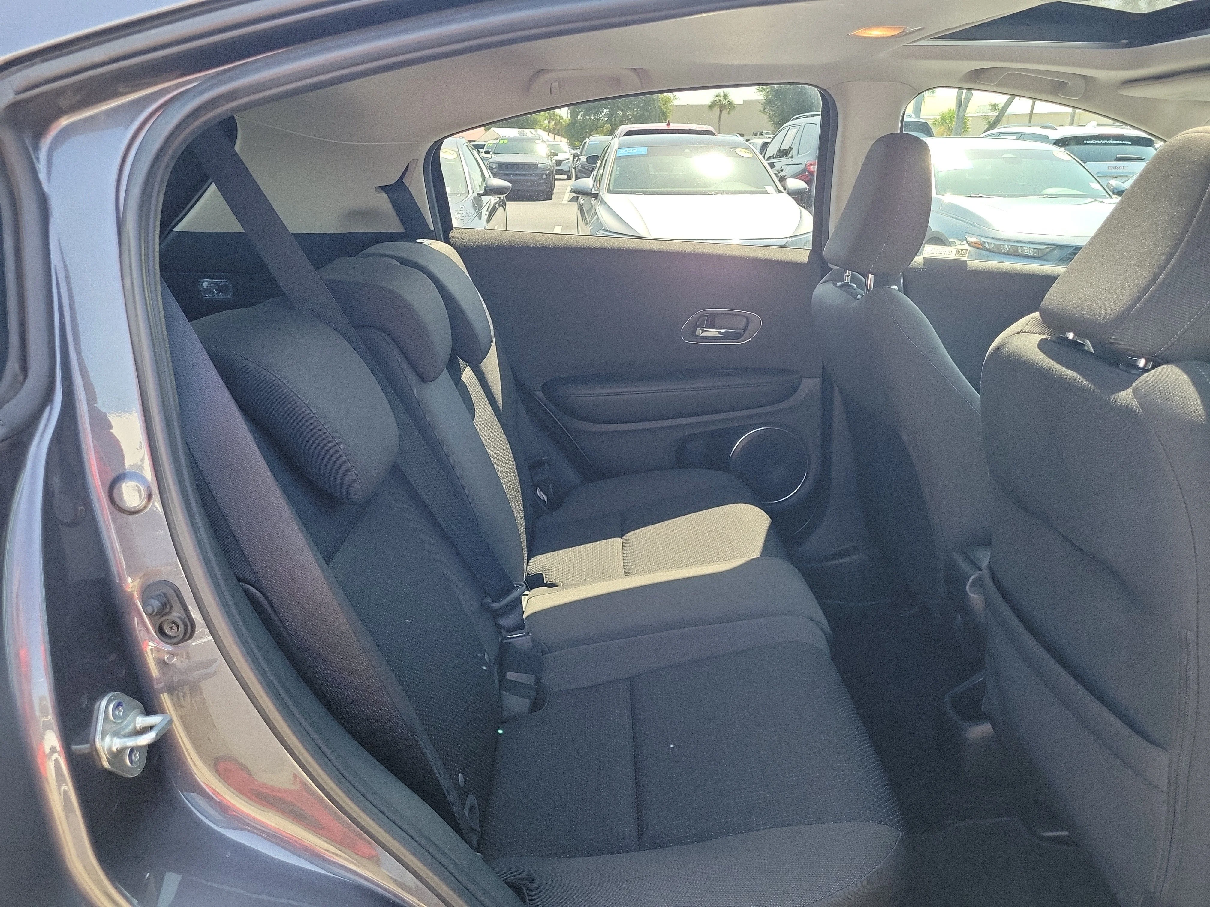 Used 2022 Gray Honda EX image 10