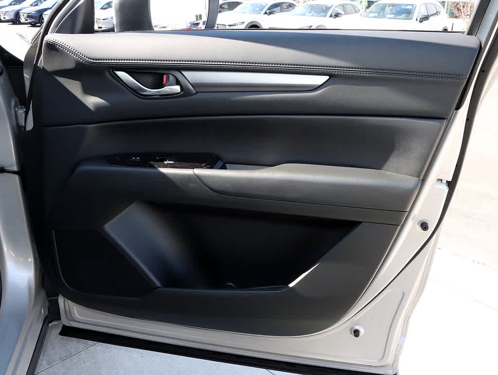 2025 Mazda CX-5 S Select Package - Photo 30