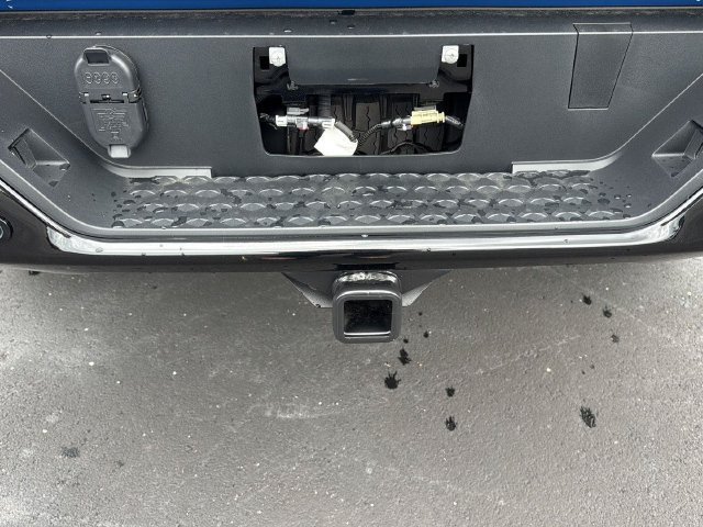 2026 Chevrolet Colorado ZR2 - Photo 15
