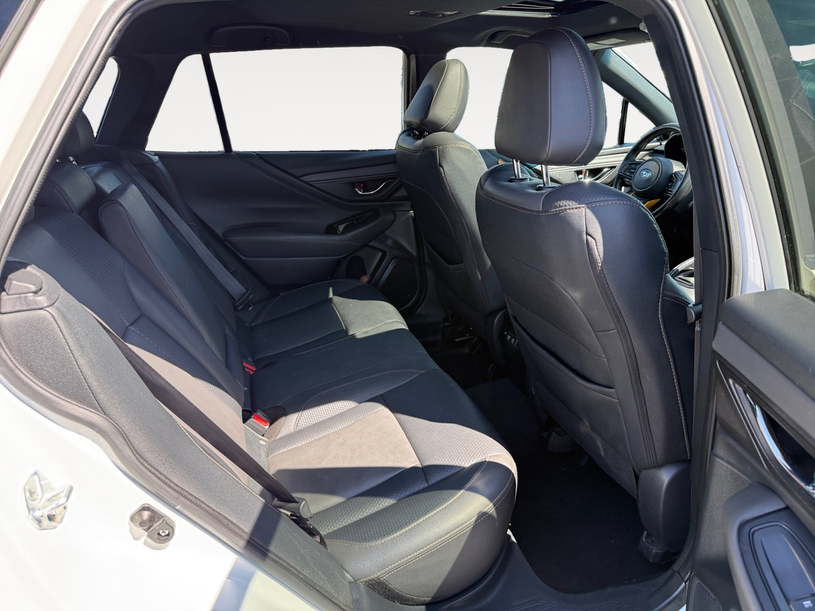 Used 2022 Crystal White Pearl Subaru Wilderness image 18