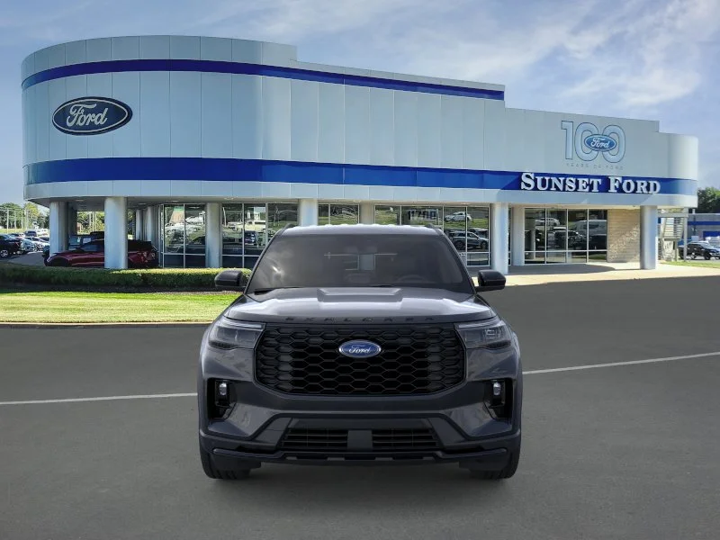 New 2026 Agate Black Metallic Ford ST-Line image 6