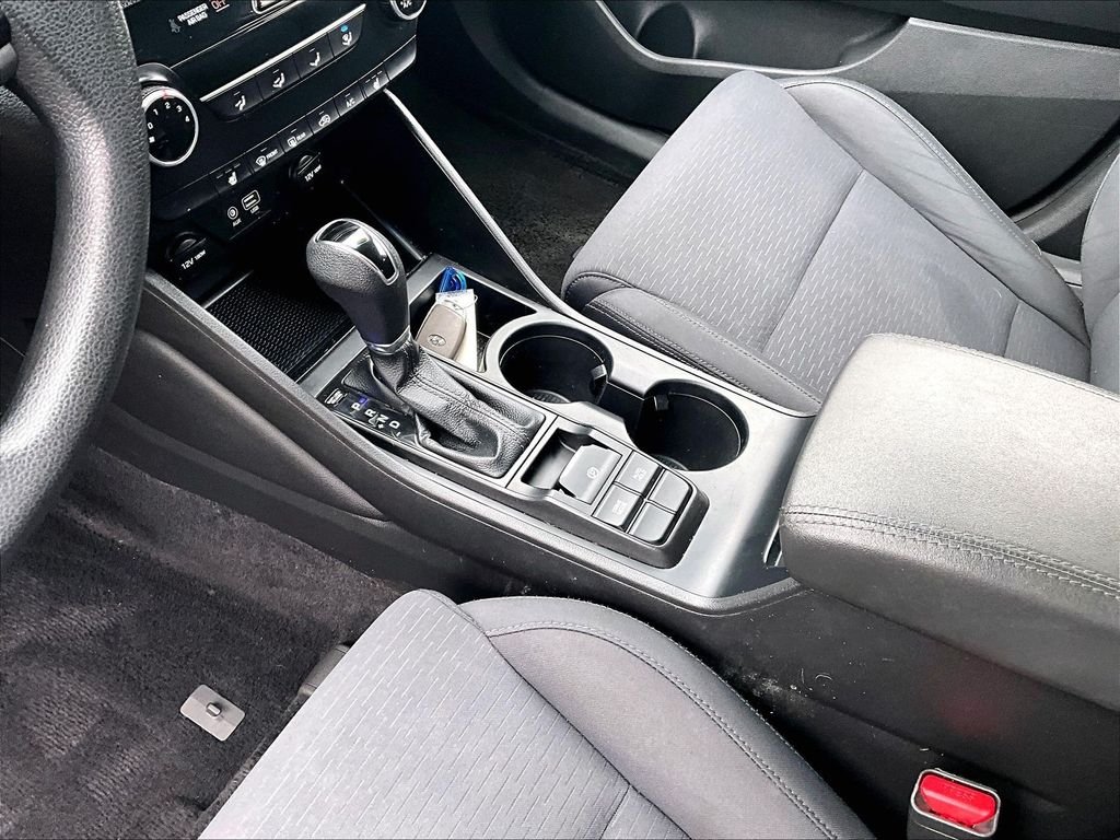 Used 2019 Black Hyundai Value image 20
