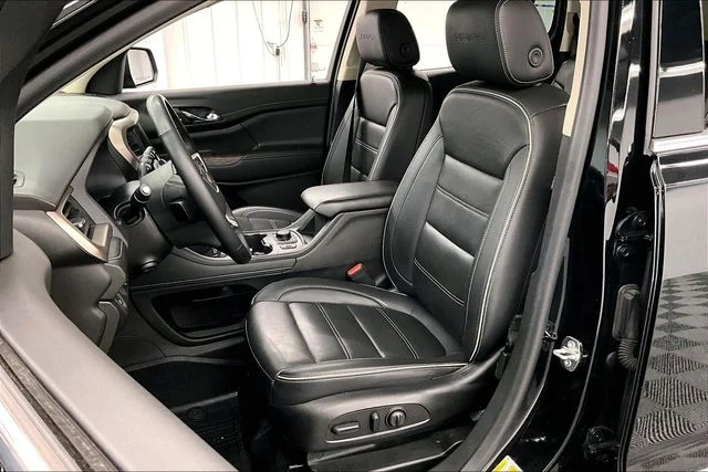 Used 2023 Ebony Twilight Metallic GMC Denali image 23