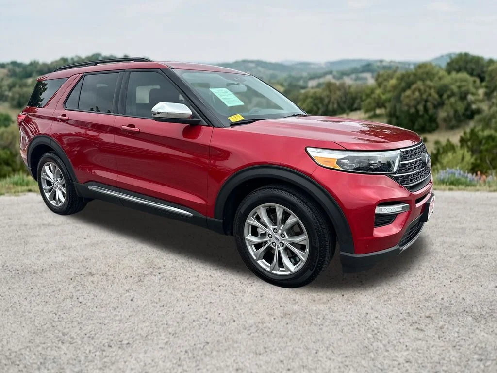 2024 Ford Explorer XLT RWD's photo