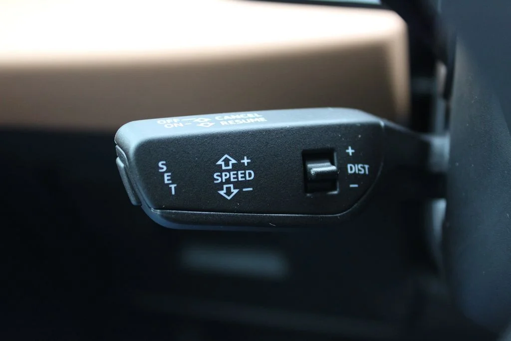 Used 2026 Green Metallic Audi Premium Plus image 30
