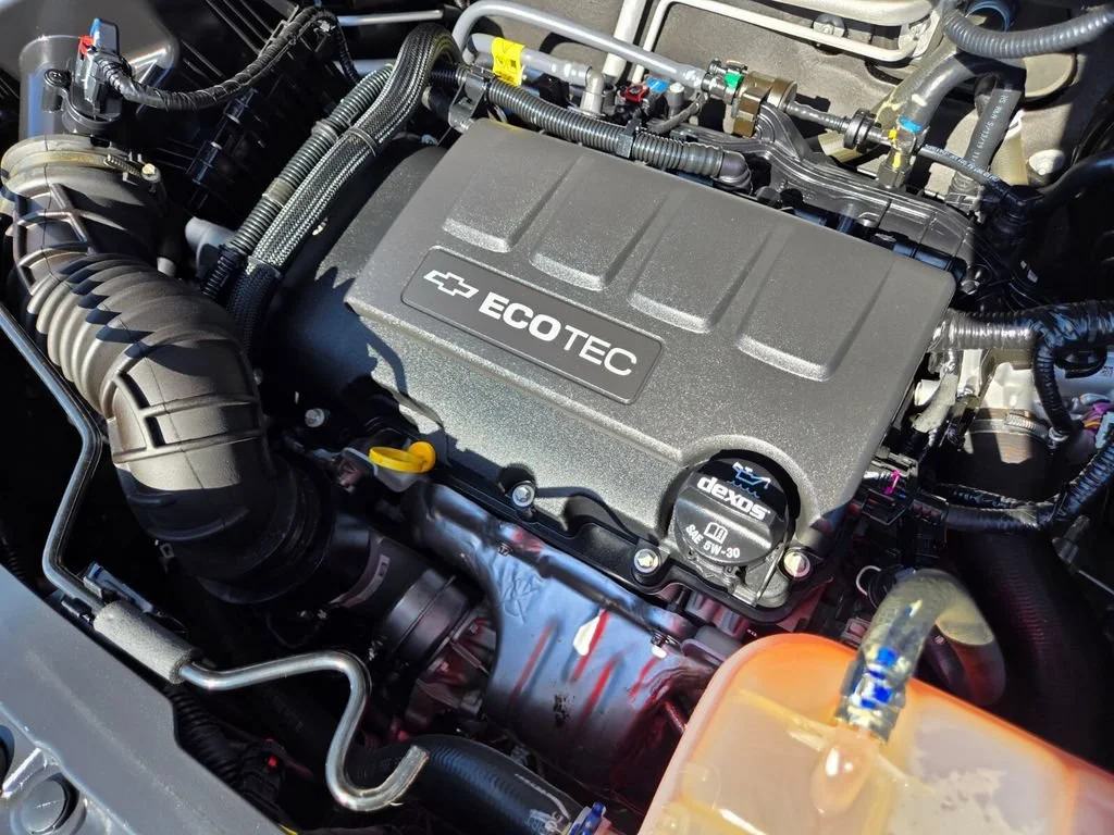 Used 2020 MOSAIC BLACK METALLIC Chevrolet LS image 16