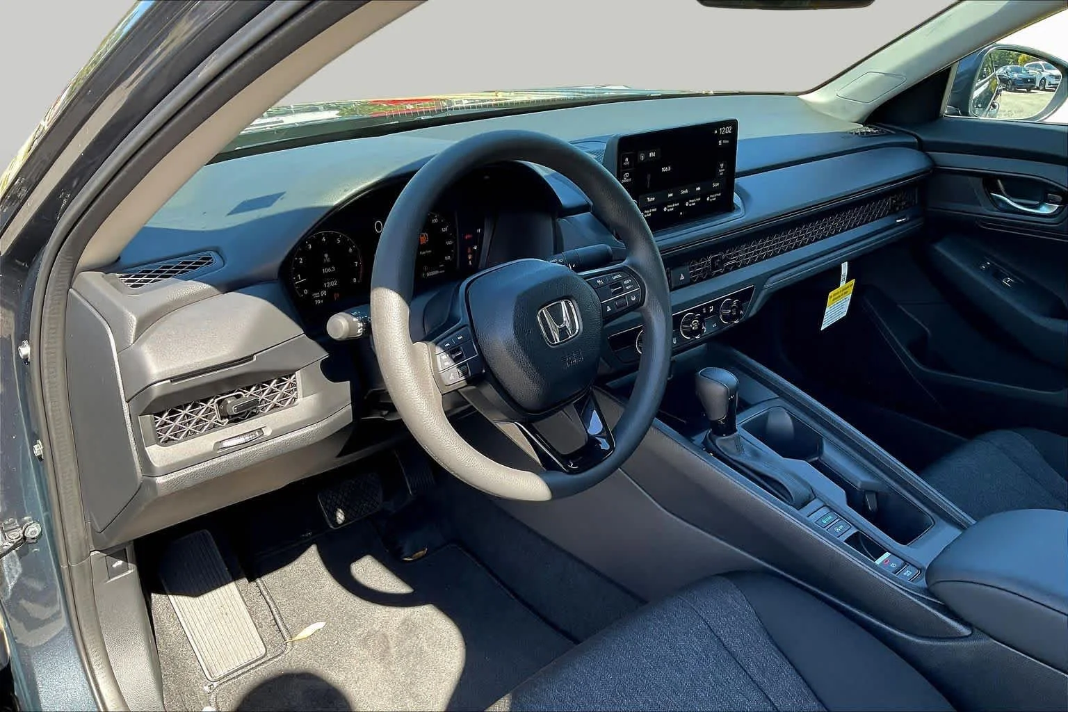 New 2026 Meteorite Gray Metallic Honda LX image 8
