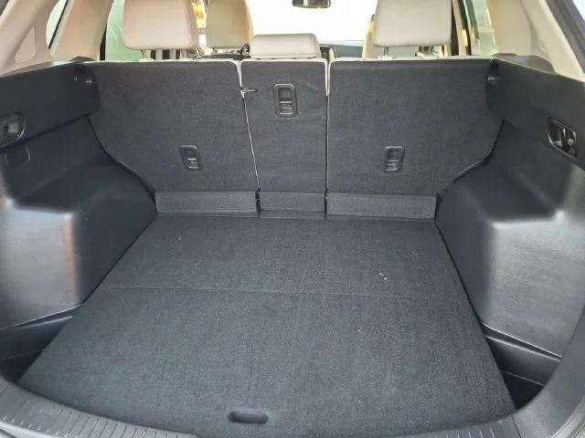 Used 2016 White Mazda Grand Touring image 32