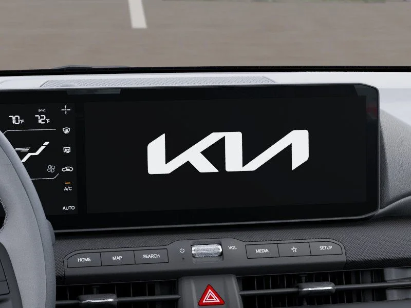 2025 Kia K4 EX - Photo 24