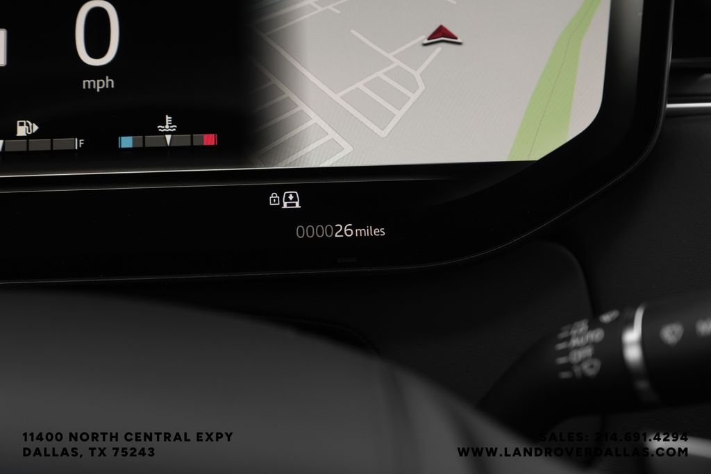 New 2026 1le Land Rover SE image 16