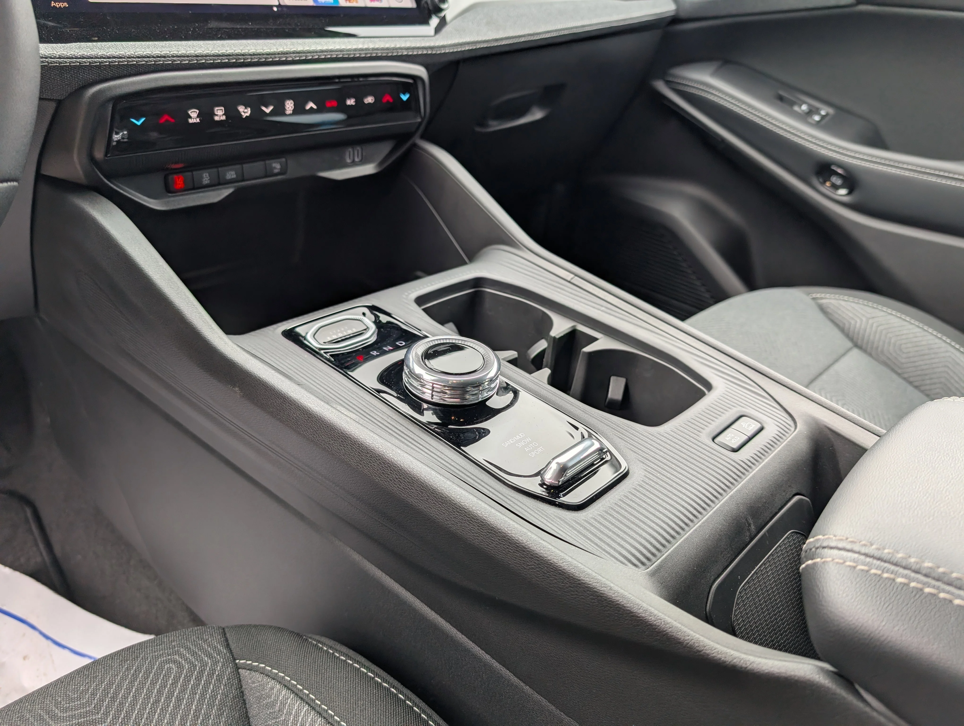 New 2026 Sting-Grey Jeep Laredo image 30