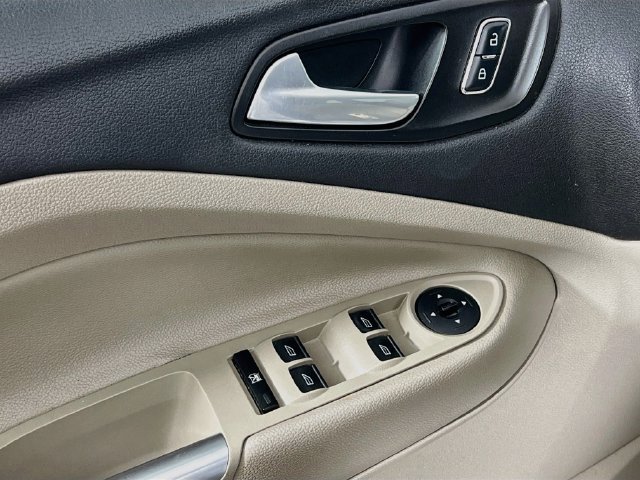 2014 Ford Escape SE - Photo 9