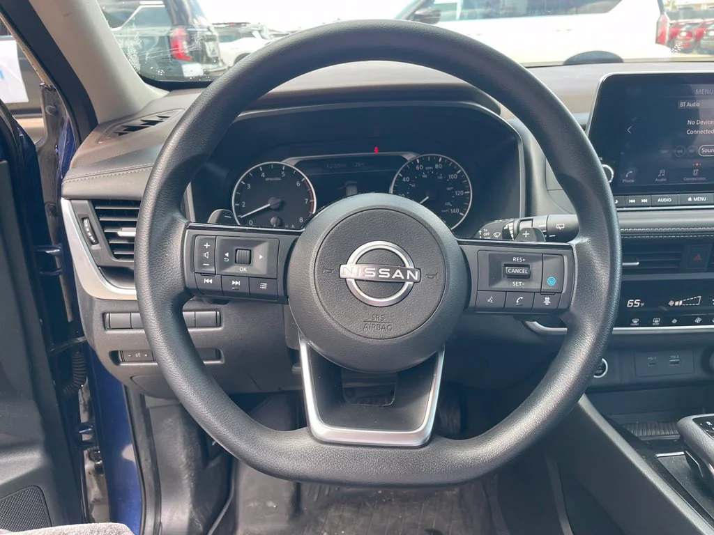 Used 2023 Blue Nissan SV image 7