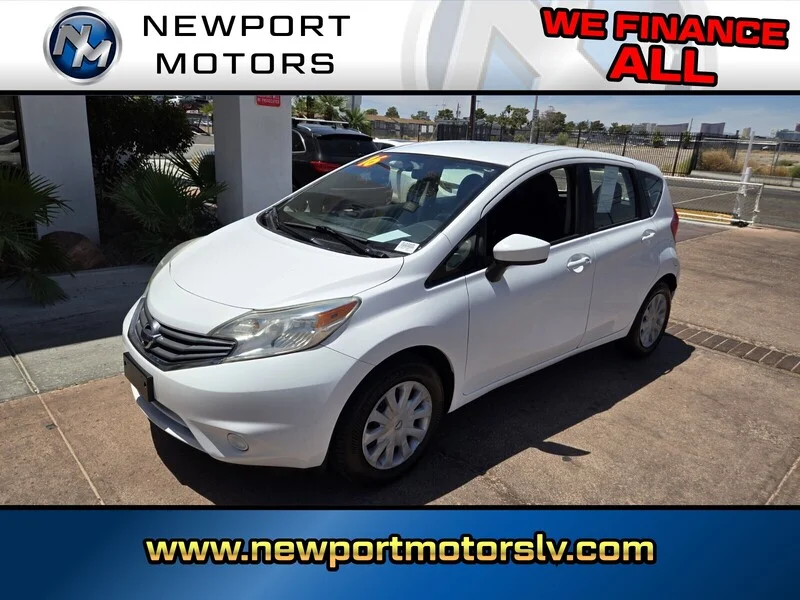 2016 Nissan Versa Note 1.6 SV CVT's photo
