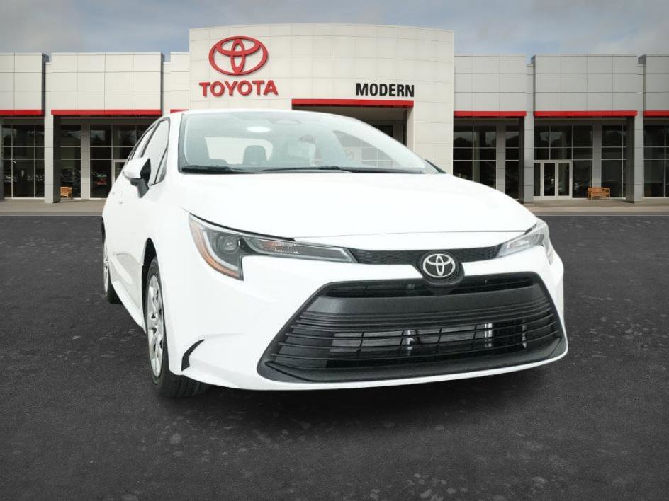 New 2026 Ice Cap Toyota LE image 19