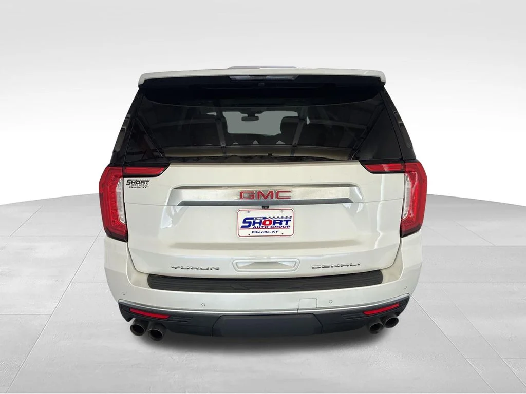 Used 2022 White GMC Denali image 6