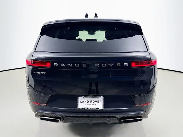 Used 2025 Black Land Rover S image 6