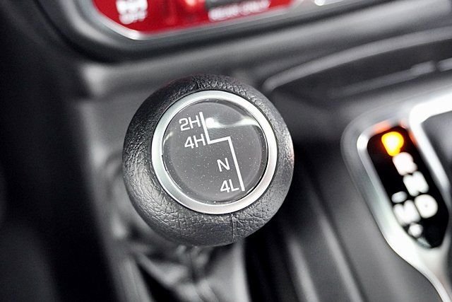 New 2025 Bright White Clear-Coat Exterior Paint Jeep Willys image 41