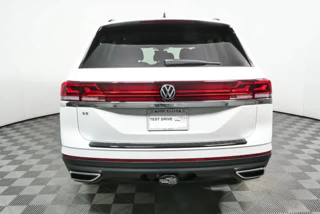 New 2026 Opal White Pearl Volkswagen 2.0T SE w/Technology image 25