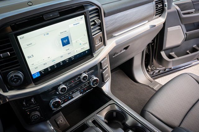 2025 Ford F-150 Lariat - Photo 28