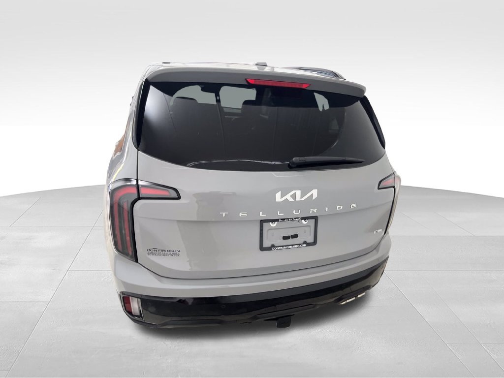 Used 2024 Gray Kia SX X-Line image 4