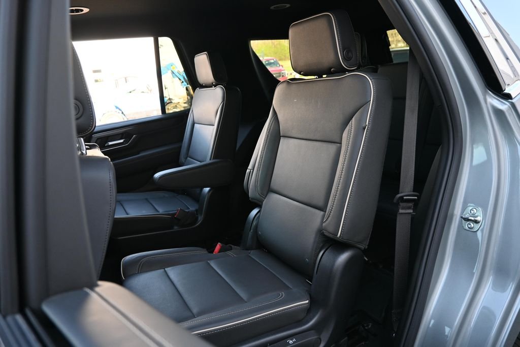 Used 2025 Sterling GMC Elevation image 29