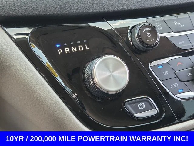 Used 2024 Bright White Clearcoat Chrysler Touring L image 26