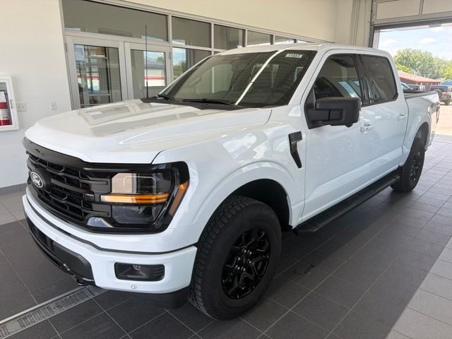 New 2026 Oxford White Ford XLT image 5