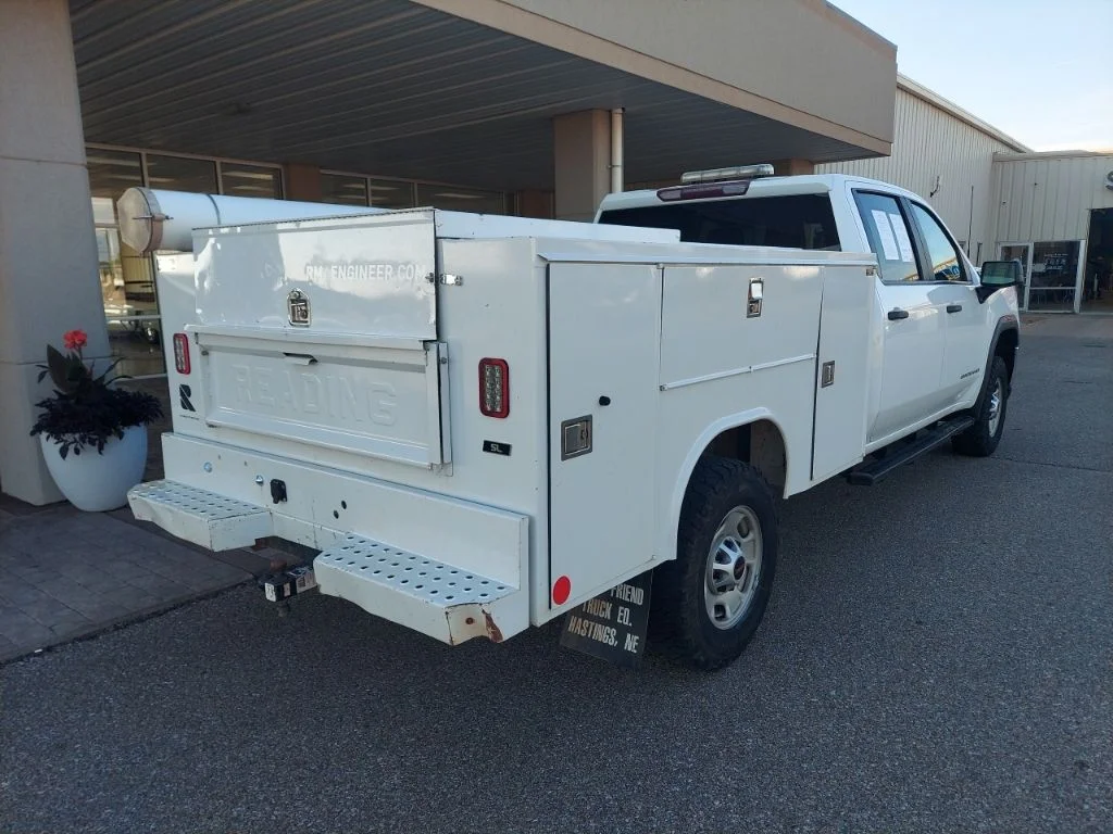 Used 2023 White GMC Pro image 7