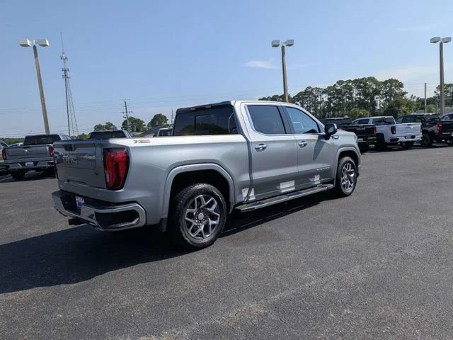 Used 2025 Sterling Metallic GMC SLT image 3