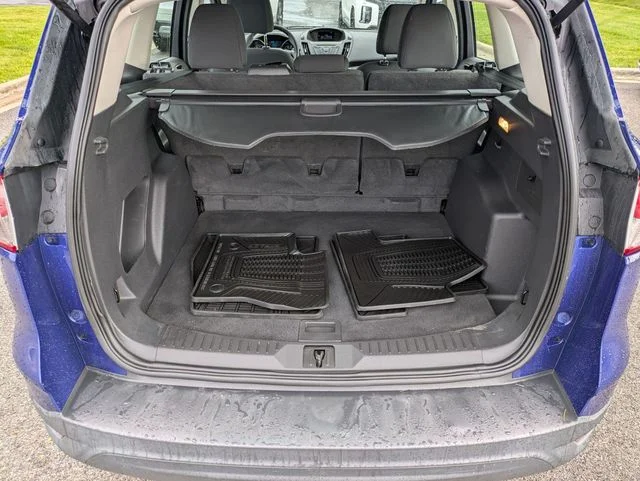 Used 2013 Blue Ford S image 22