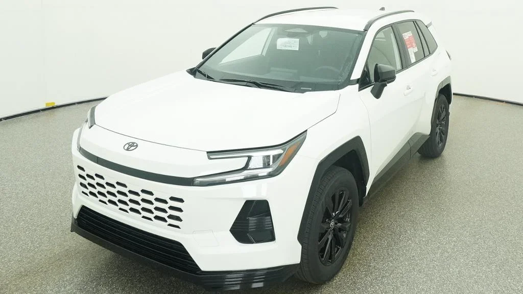 New 2026 Ice Cap Toyota SE image 20