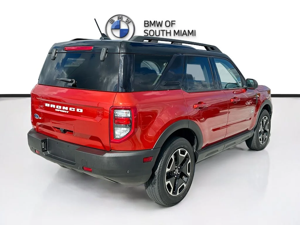 Used 2023 Red Ford Outer Banks image 7