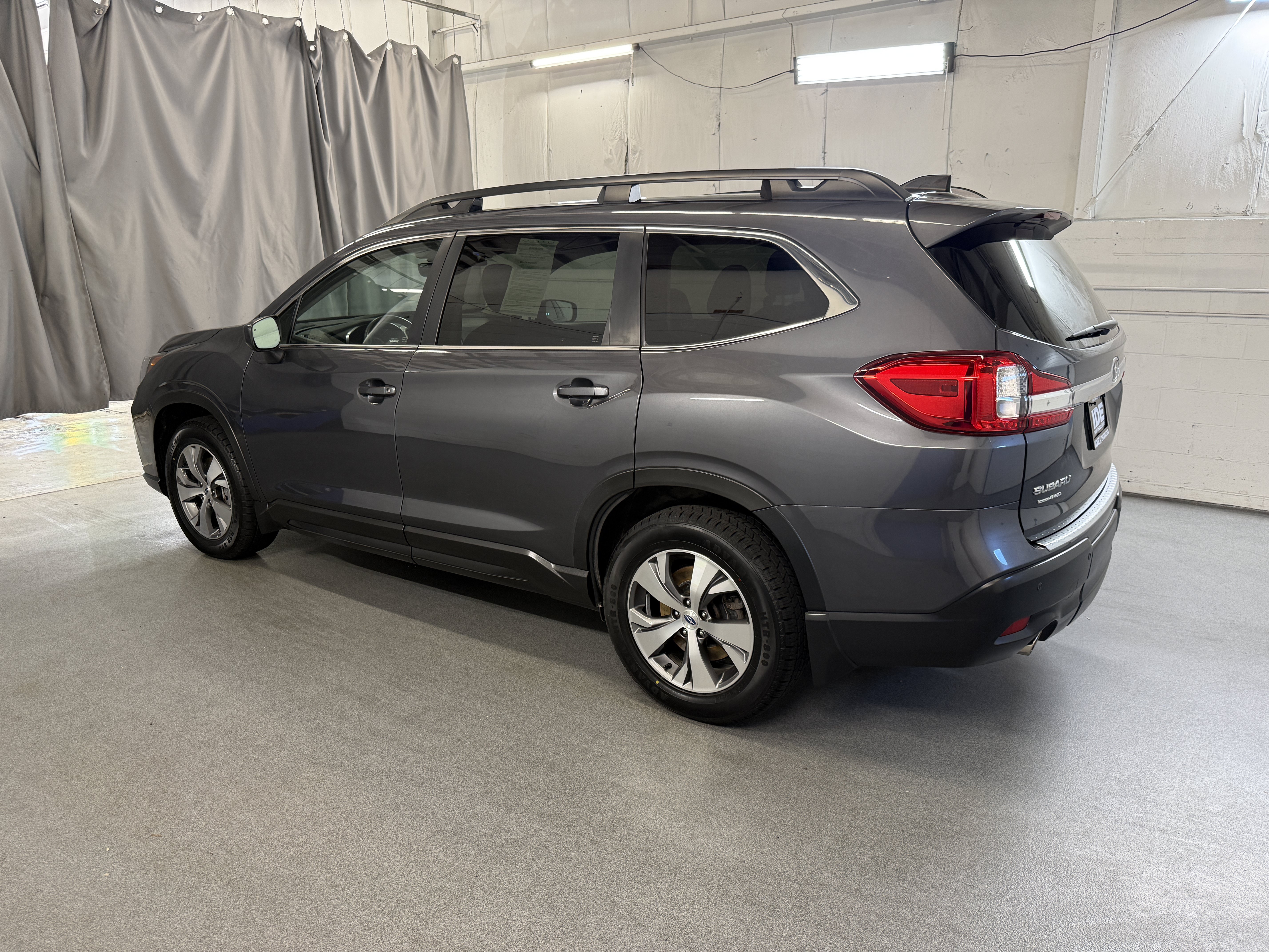 Used 2022 Magnetite Gray Metallic Subaru Premium image 6