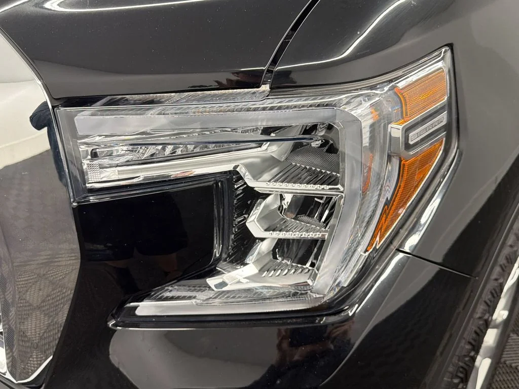 Used 2019 Onyx Black GMC SLT image 12
