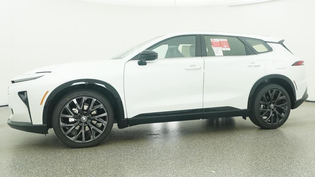New 2026 Oxygen White Toyota Limited image 32
