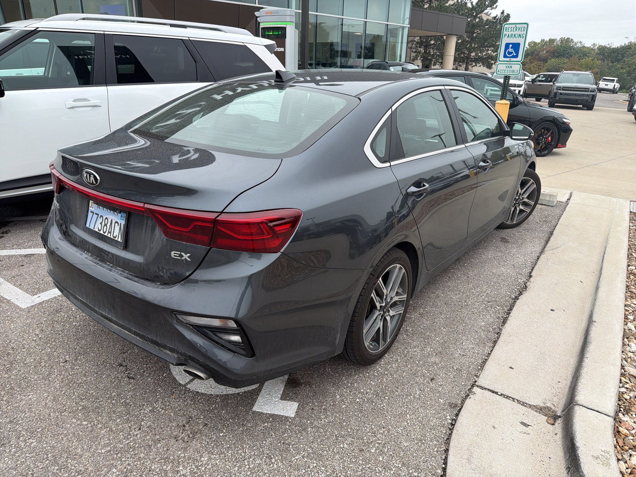 Used 2019 Gray Kia EX image 9