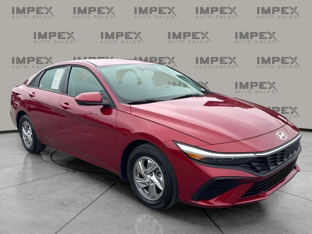 Used 2026 Red Hyundai SE image 4