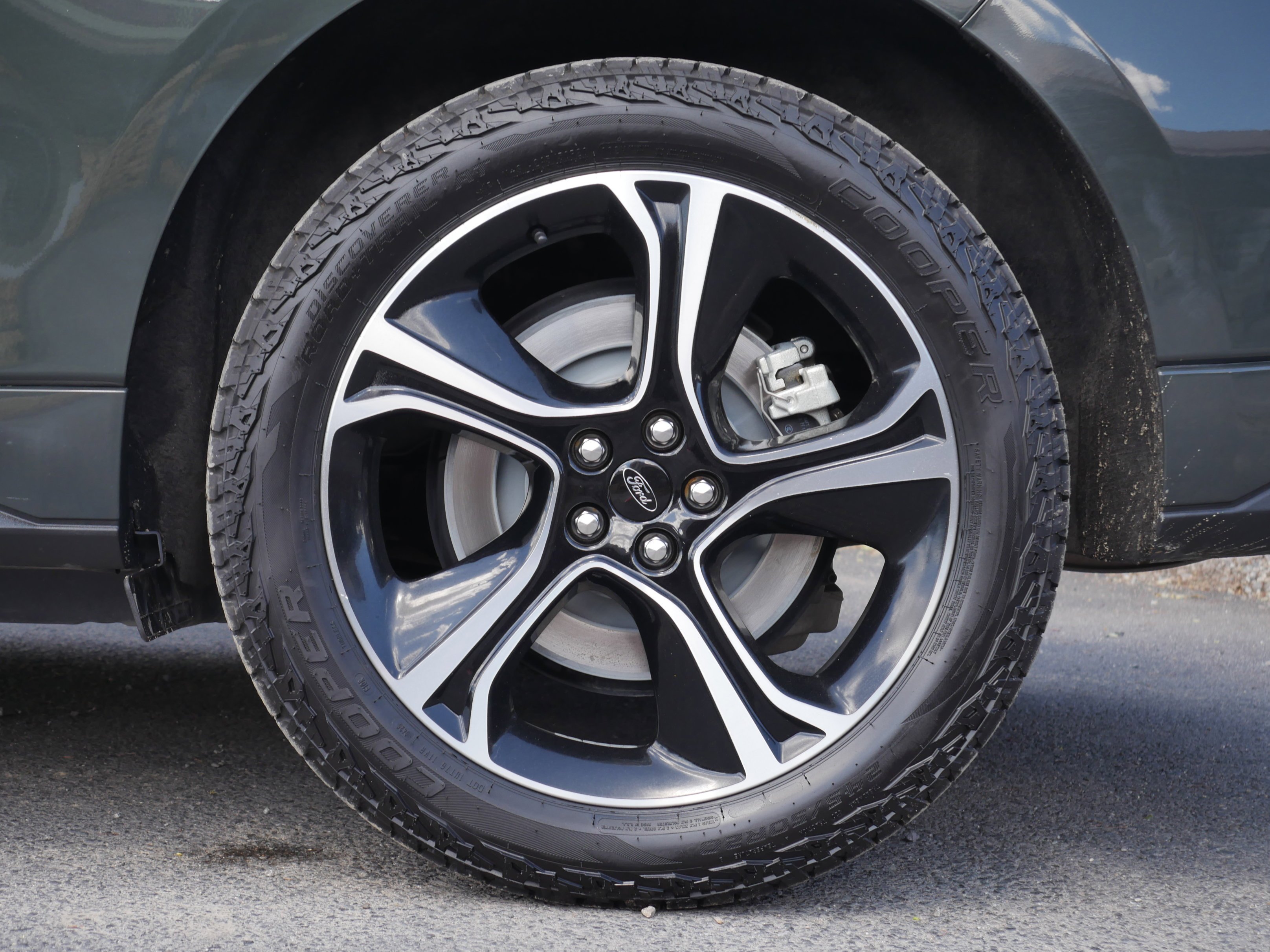 Used 2023 Forged Green Metallic Ford ST image 17