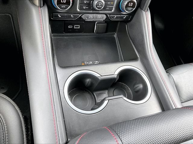 Used 2022 SUMMIT WHITE Chevrolet RST image 32