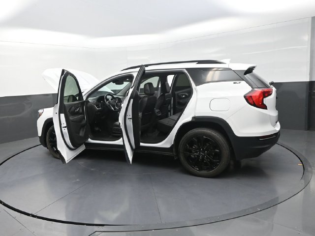 Used 2019 White GMC SLT image 46