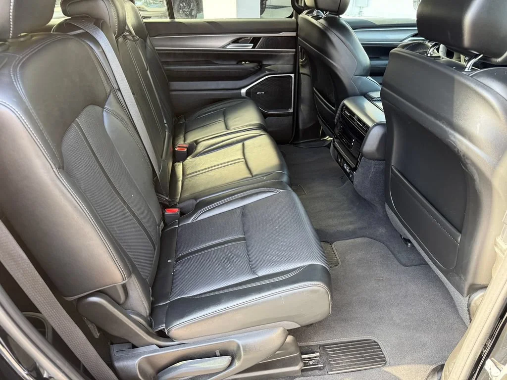 Used 2025 Black Jeep Series II image 17